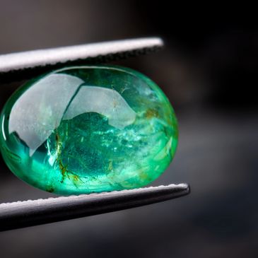 Gemstone cutting and polishing