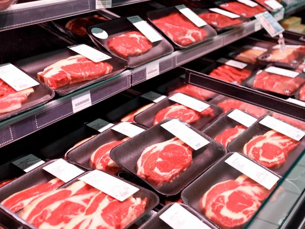 Beef, Pork and lamb meat for sale, we have a huge selection of steaks, roast, chops, sausages.