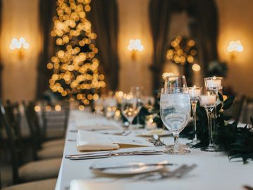 table setting for an outer banks wedding