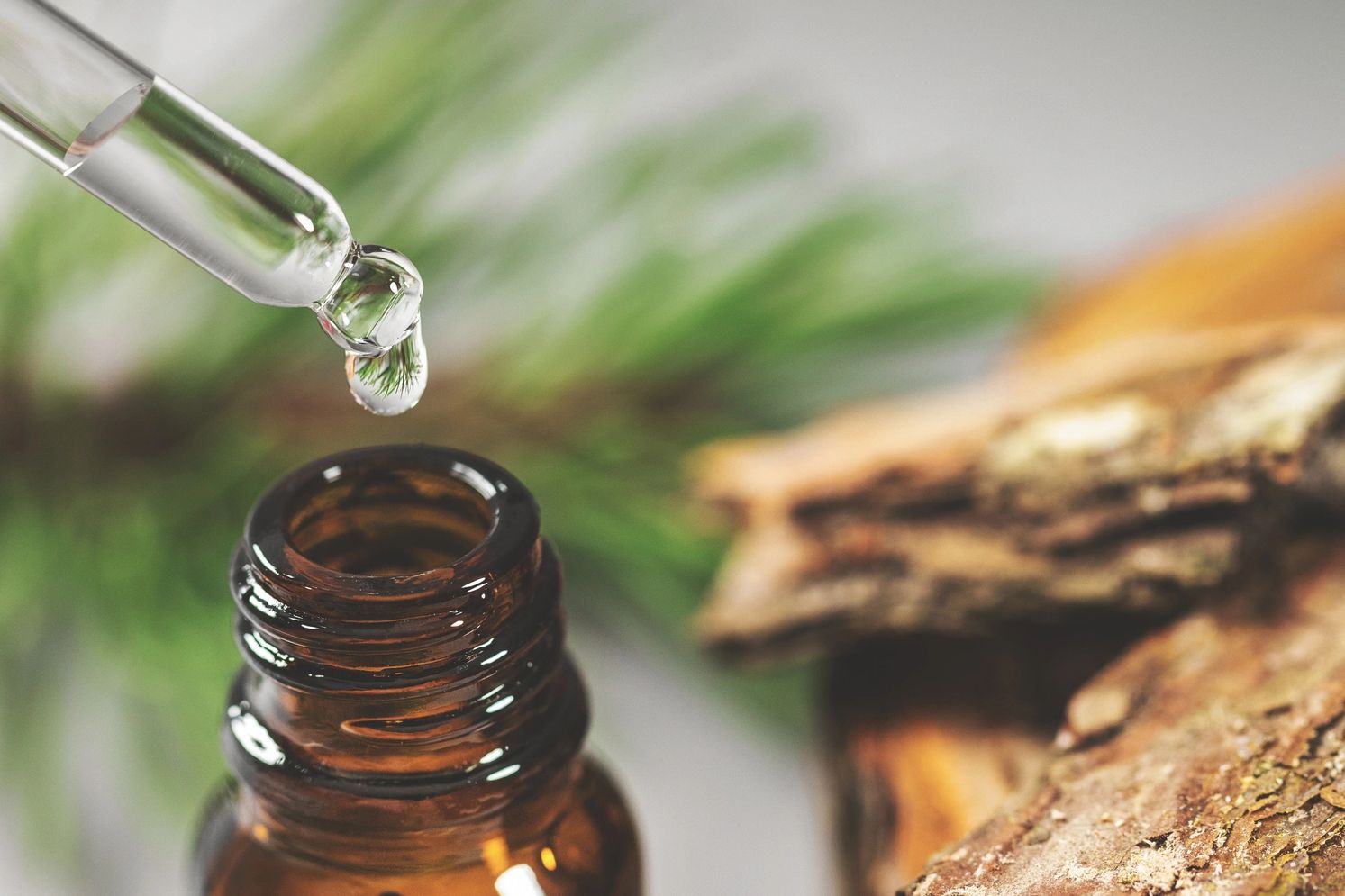 warm, essential oil infused aromatherapy treatment
