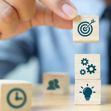 Estrategia, diseño de soluciones empresariales, ventaja competitiva, objetivo corporativo
