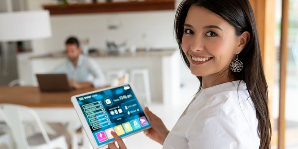 Premier Security cameras control app and happy customers in Port Saint Lucie, FL Treasure Coast area
