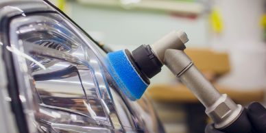 Picture of car headlight polishing service