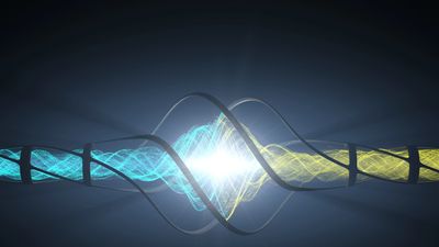 Abstract symmetrical waveforms converging across a central boundary.