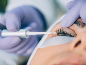 The lash lift is a refined treatment designed to enhance your natural lashes by creating a beautiful
