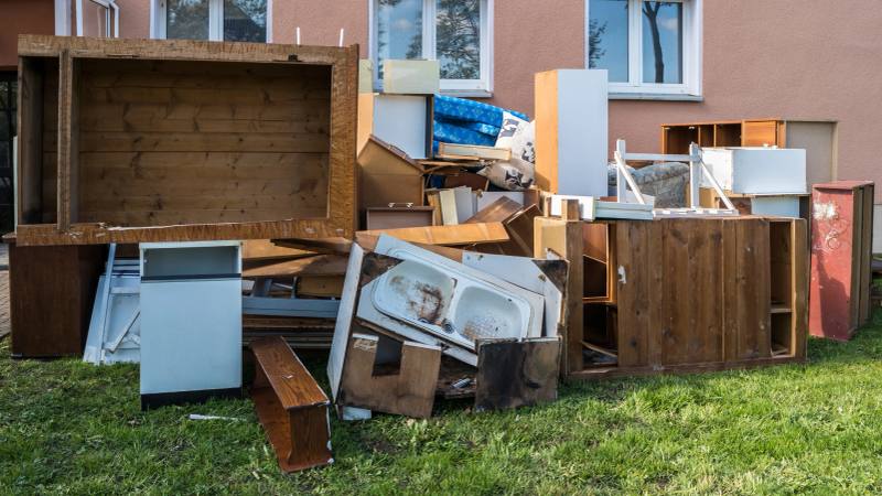 Cheap & Efficient Junk Removal Varennes