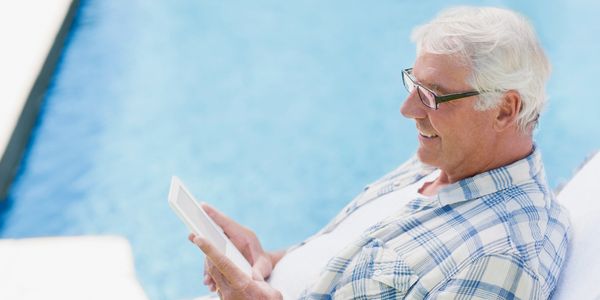 BlueSway Pools technician using smart tools for pool service in Zephyrhills FL.