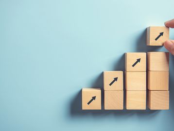 Fractional HR to bridge vacancies while building growth