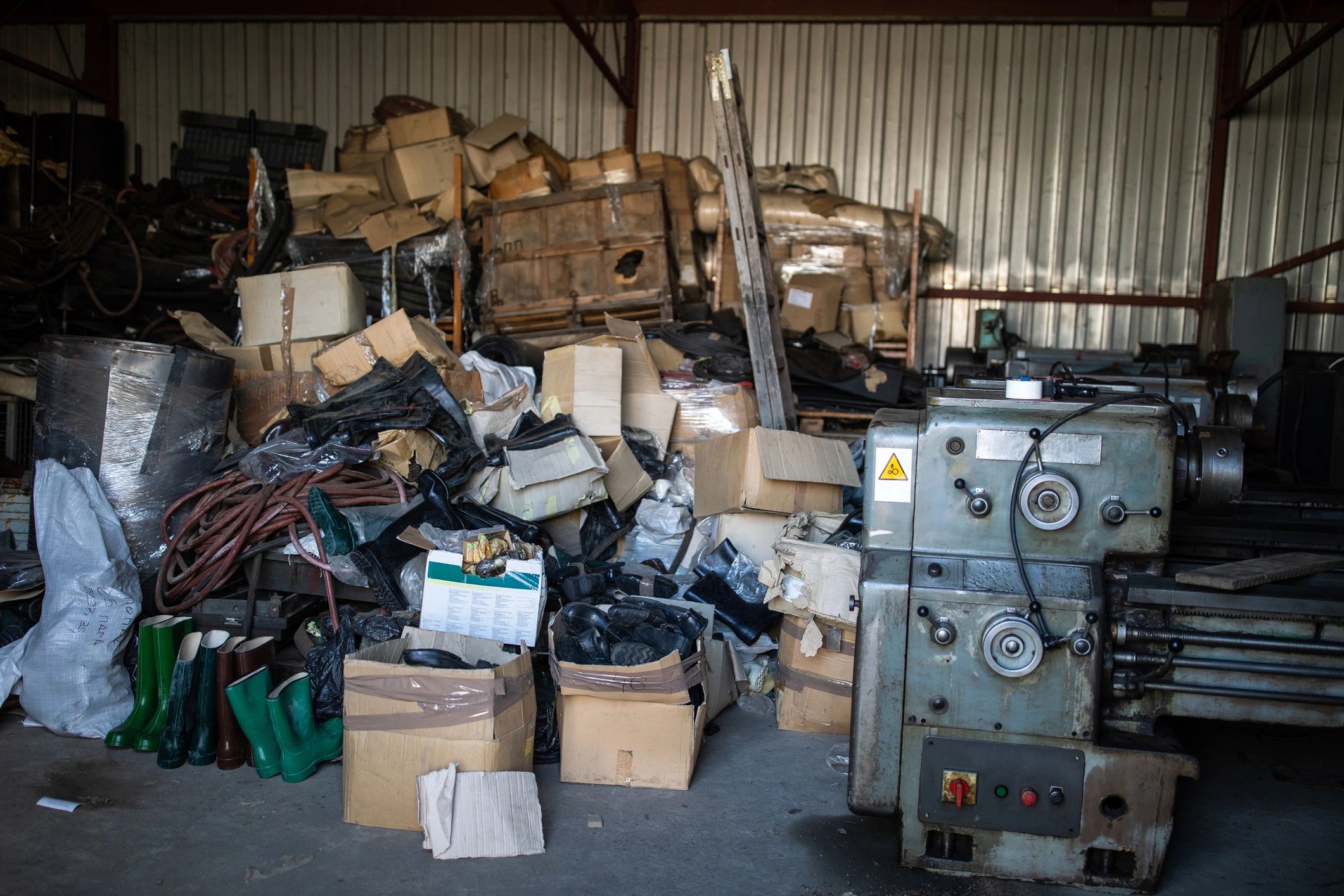 Cheap & Efficient Junk Removal in Carignan