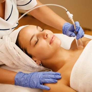 full-body lymphatic drainage and lymph detox treatment