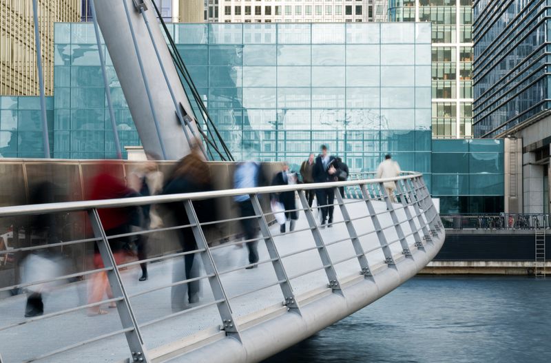Blured City workers at Canary Wharf, London.CLIK HERE FOR MORE SIMILAR IMAGES.