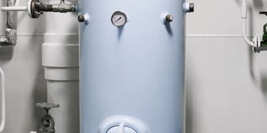 Hot water cylinder