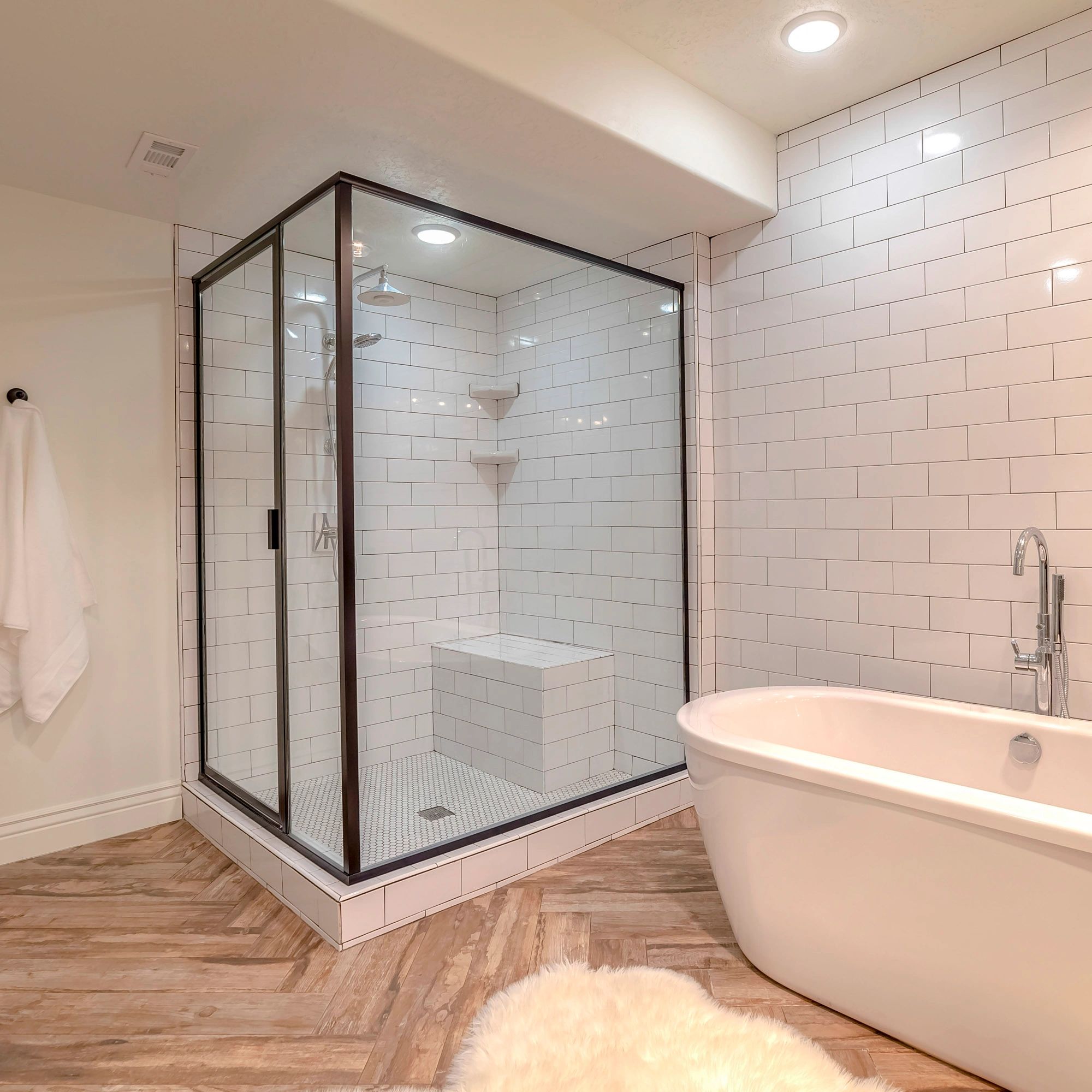 New Shower 915 LLC