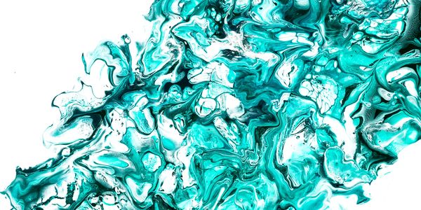 Hydrographic film is widely used in:

Automotive customization (rims, dashboards, helmets)

Sporting goods (bows, gun stocks, helmets)

Home décor and electronics

Industrial and promotional products