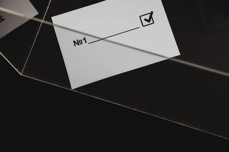 Honest choice. Ballot paper in a transparent ballot box