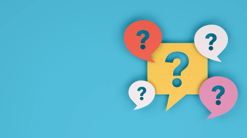 3d rendering of question mark on speech bubble. Brainstorming, business concept.