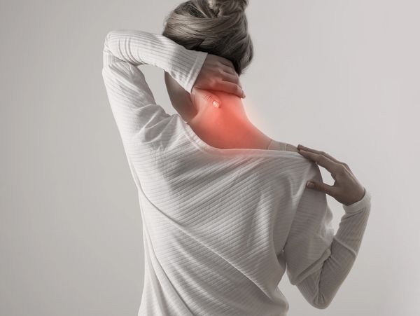 Massage for neck pain Minnetonka