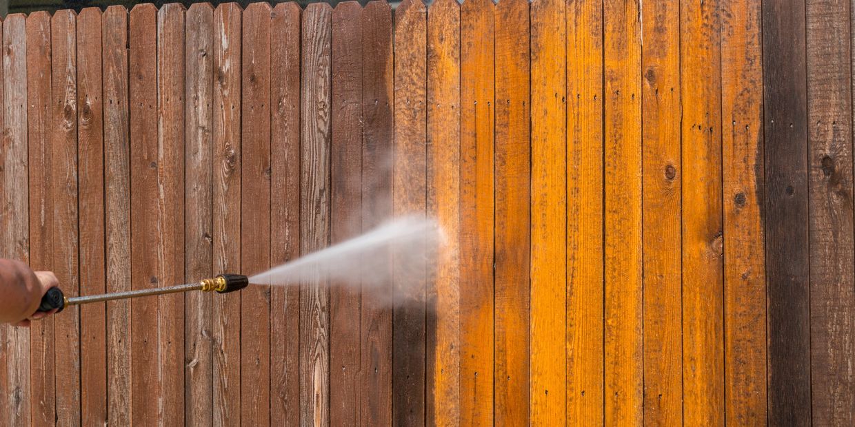 pressure washing fences