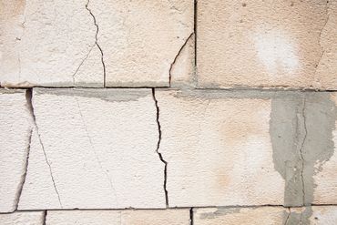 walls crumbling