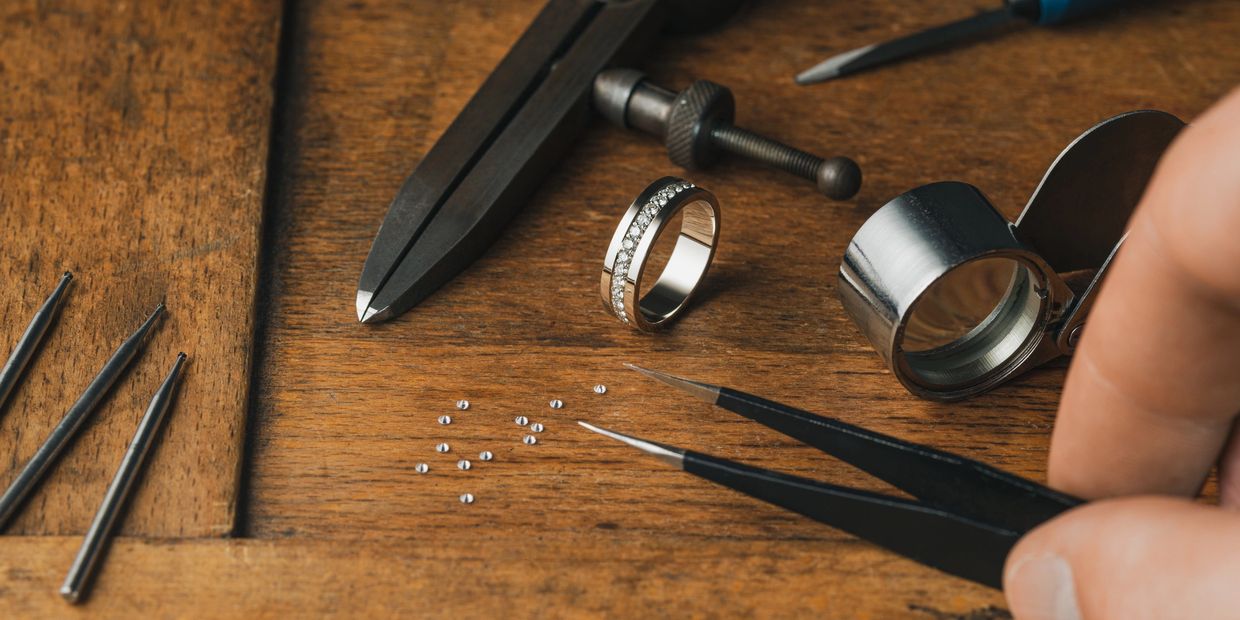 Jeweler making a custom wedding ring in Bethlehem Pennsylvania