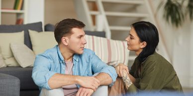 relationship therapist, communication, therapist, therapy, counsellor, online, virtual therapist 