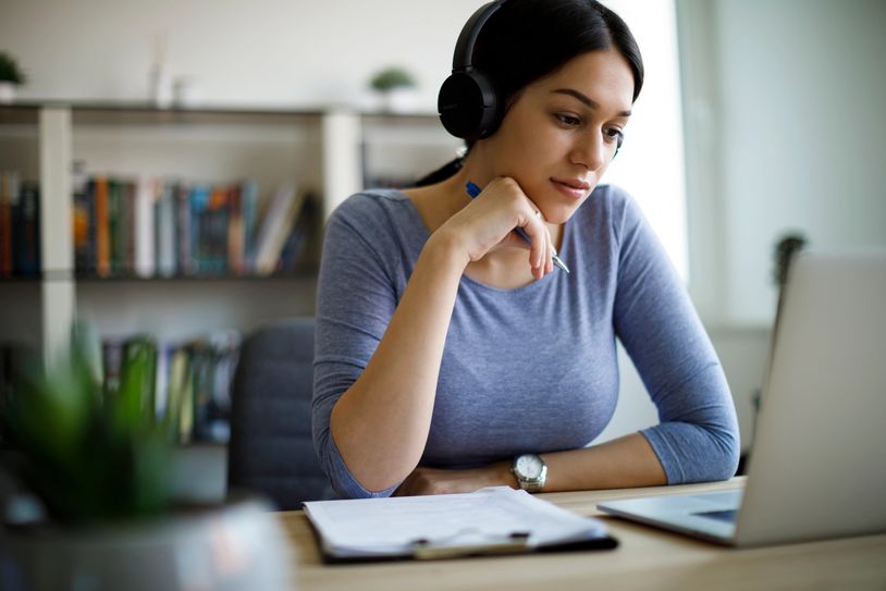 Online mental health consultation and coaching at Rise and Renew Wellness.
