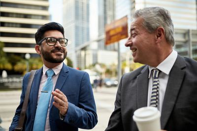 An experienced employment lawyer advises the client in Miami, FL