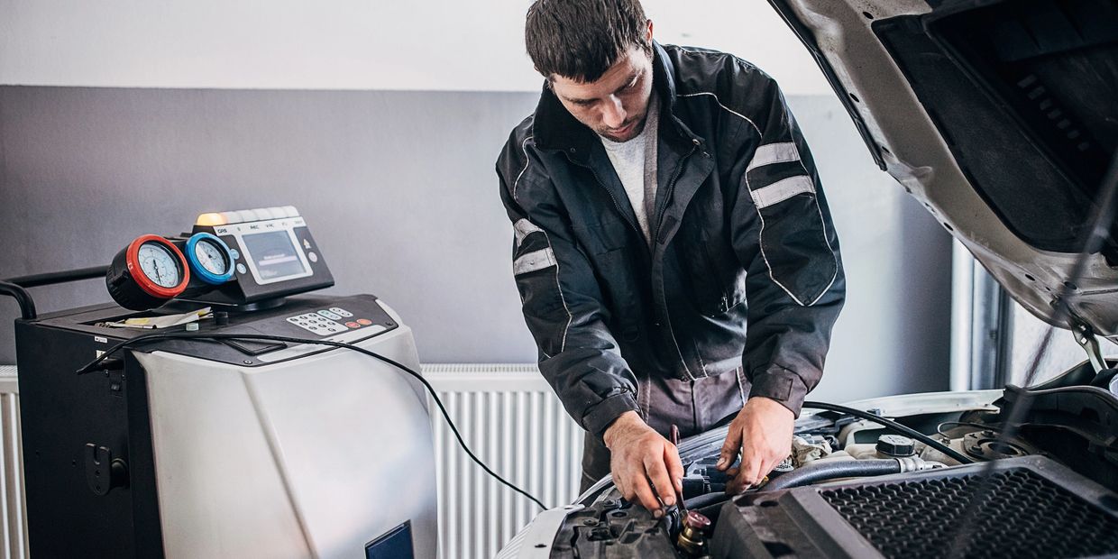 Auto A/C Repair Service