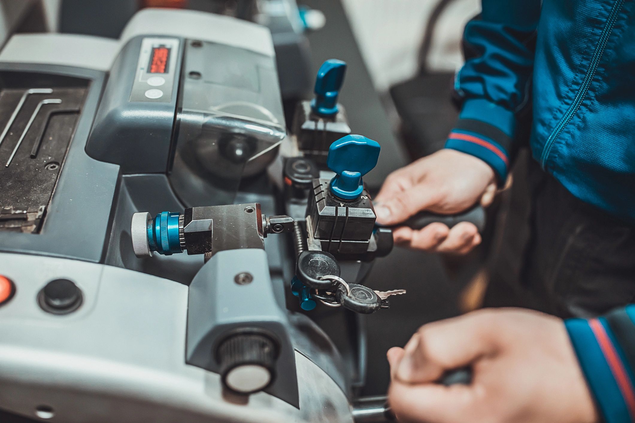 Choosing the Right Locksmith: What to Know