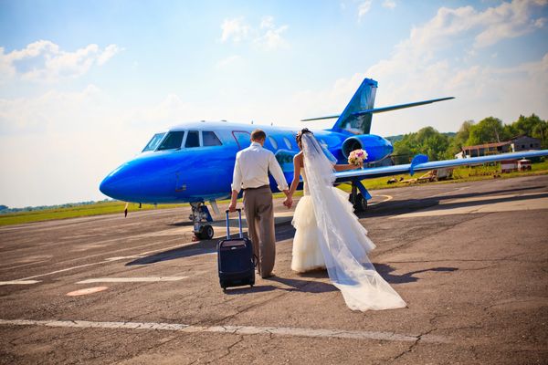 alt="Intimate Destination Wedding" 