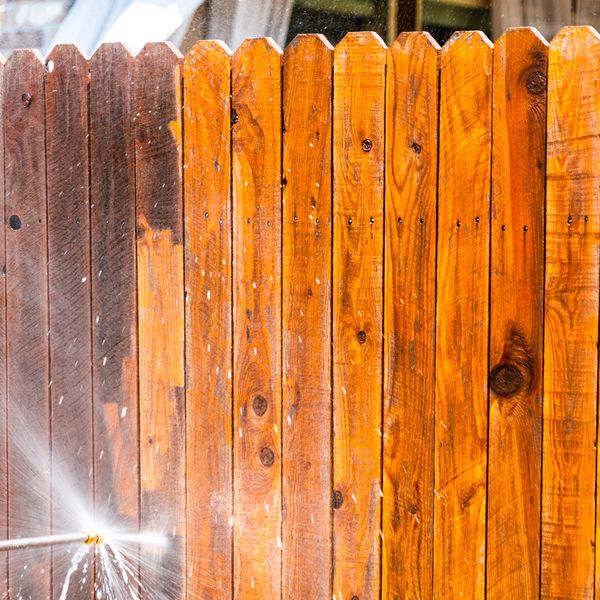Central Oregon Staining, Bend Fence Staining