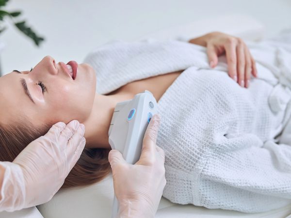 Tratamiento de Rejuvenecimiento facial con HIFU en Castelldefels