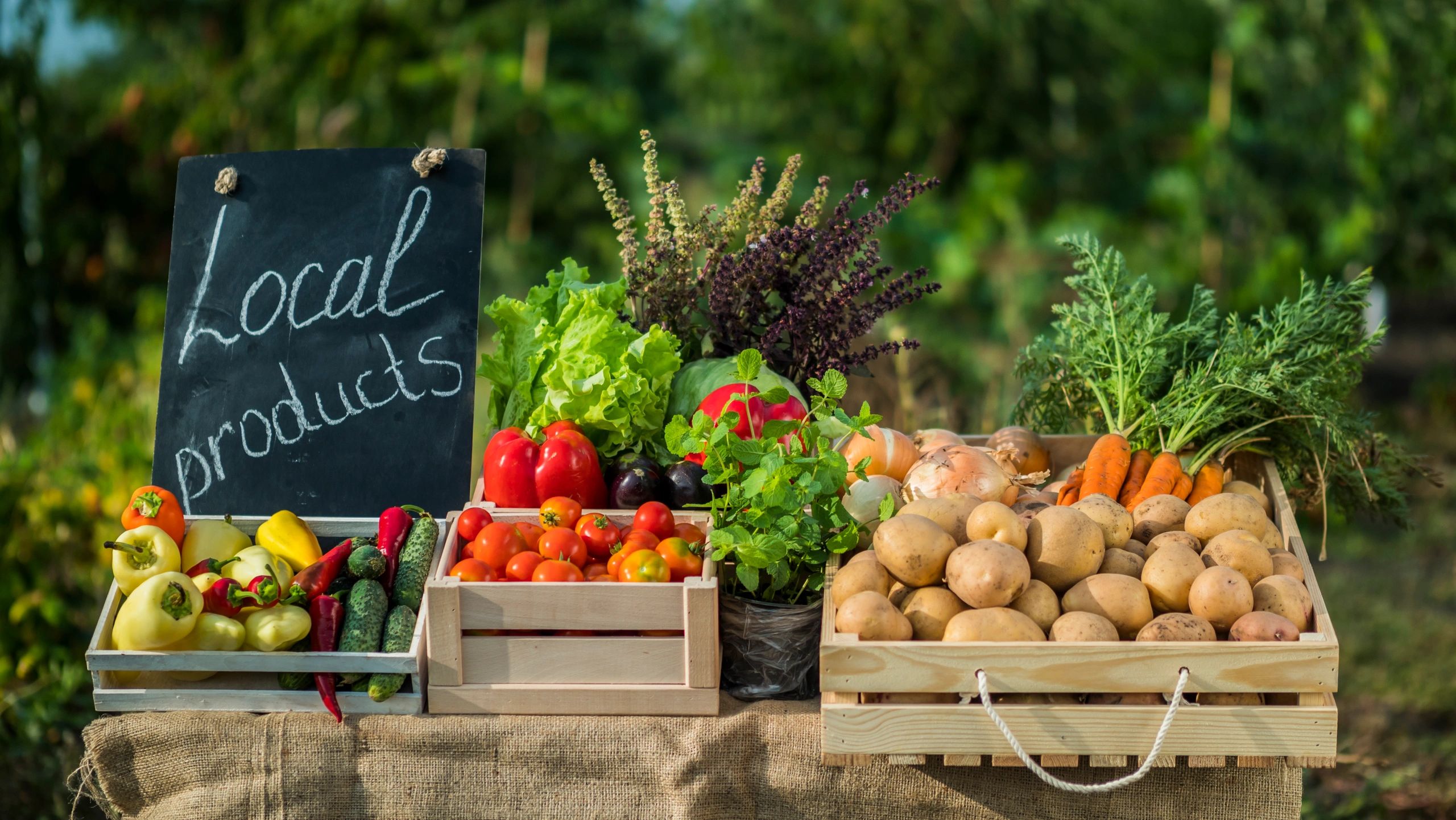 The Tin Rooster Farm Fresh Market LLC.