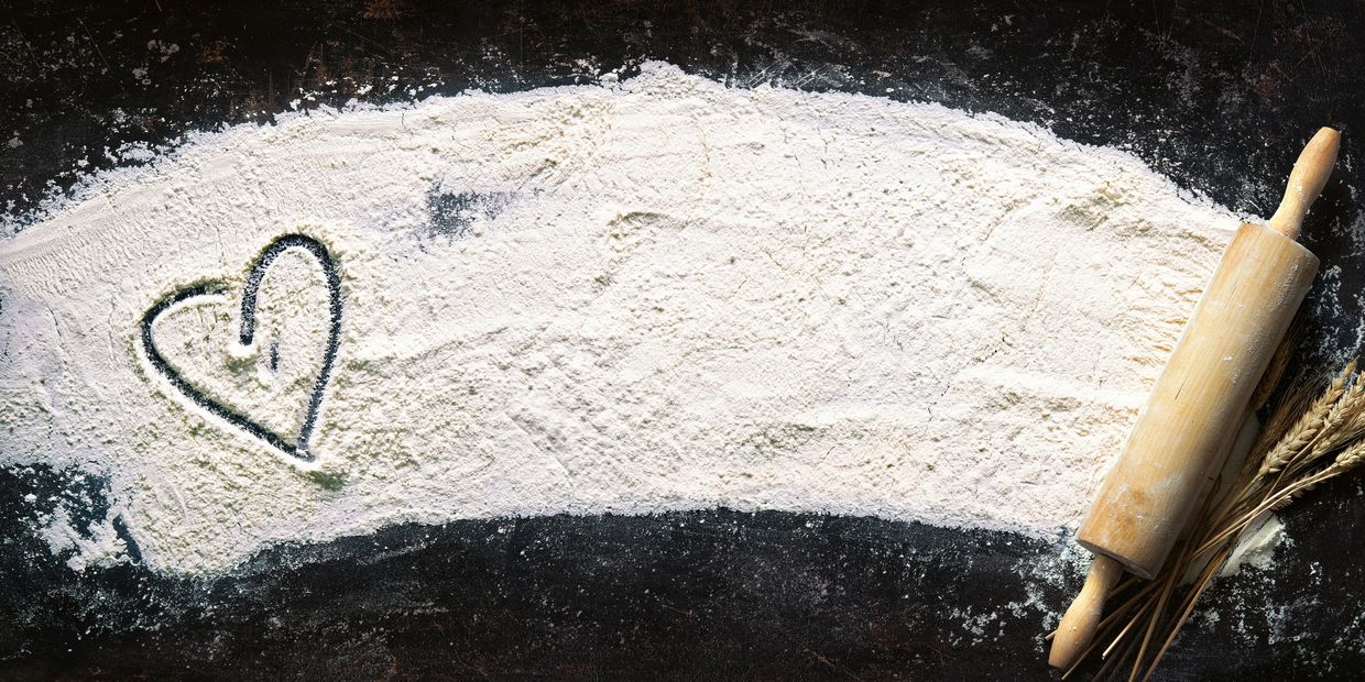 Heart in flour