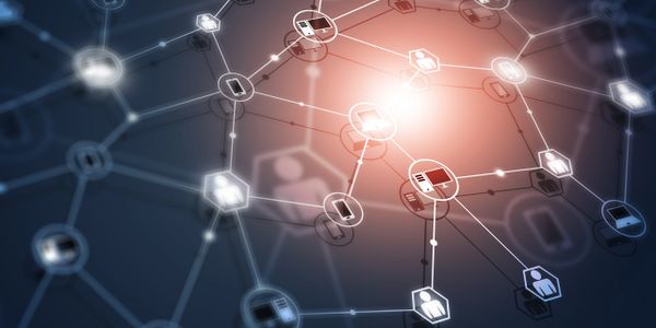 Red digital que interconecta personas y dispositivos digitales