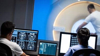 Healthcare insights,Provider analytics,Payer analytics,Ent data platform,SOC2 analytics platform, AI