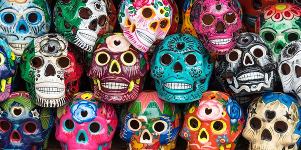 SUGAR SKULLS / CALAVERAS 
