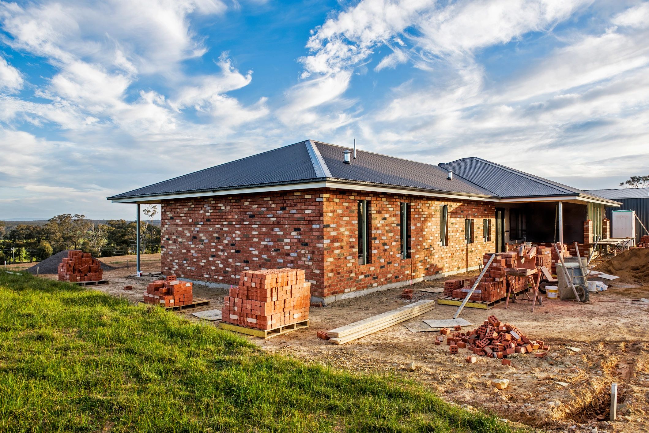 Timber Frame vs Brick Extensions: Step-by-Step Guide