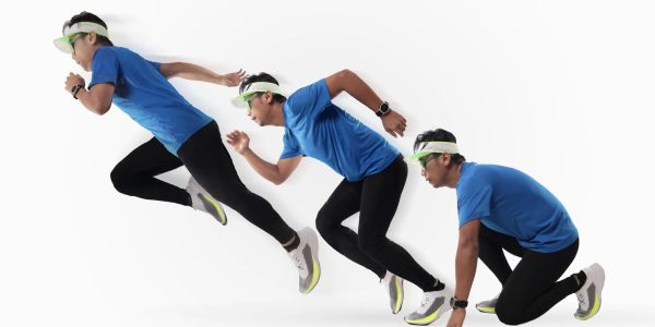 Sequence of a man in blue running from start to sprint.
