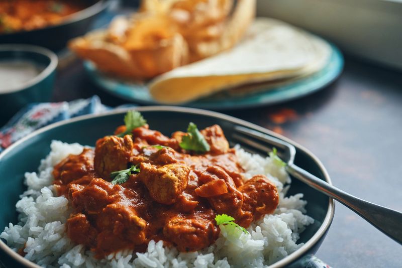 Indian Chicken Curry with Naan Bread and Poppadum