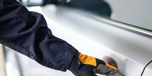 Car key replacement by expert Keys locksmith near me