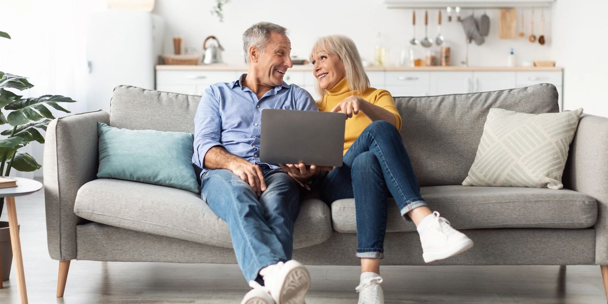 providing compassionate and expert guidance on healing from infidelity through their online academy.