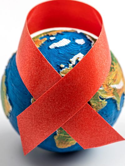  Trump declines to mark World AIDS Day as funding cuts threaten HIV-prevention efforts | PBS News 
 