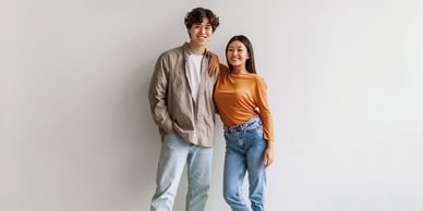 Couple in their 20s, illustrating a testimonial for sextasy's relationship and sex coaching