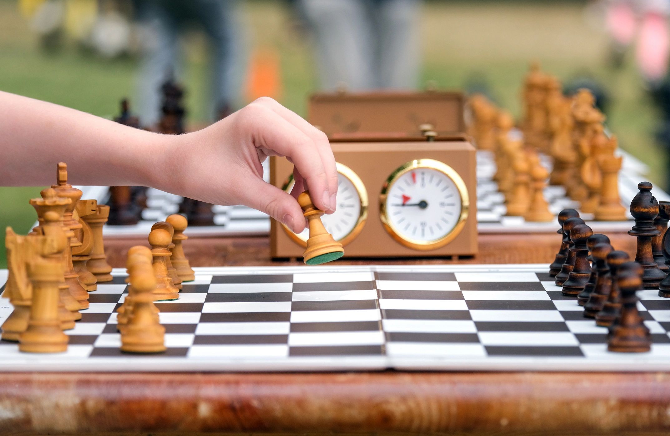(C) 9thDimension 1 to 4 Man Military Chess