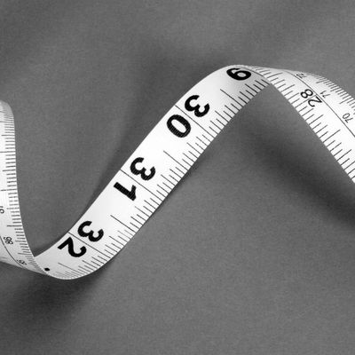 Tape measure, sizing, measurements, pillow bed, floor cushion, floor pillow, pillow beds for kids.