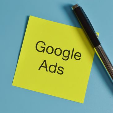 Staff member working a customer's google ads