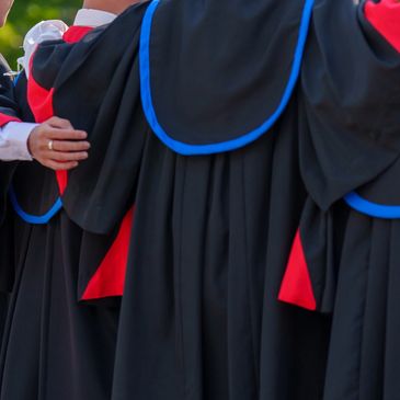 Picture of a choir wearing robes.