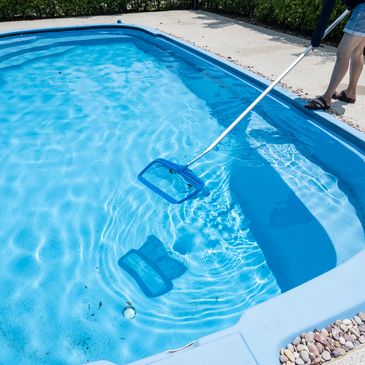 Pool cleaning in the sunshine coast