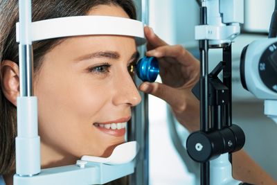 Houston Dry Eye Clinic
Eyecare Experts 713-340-0000